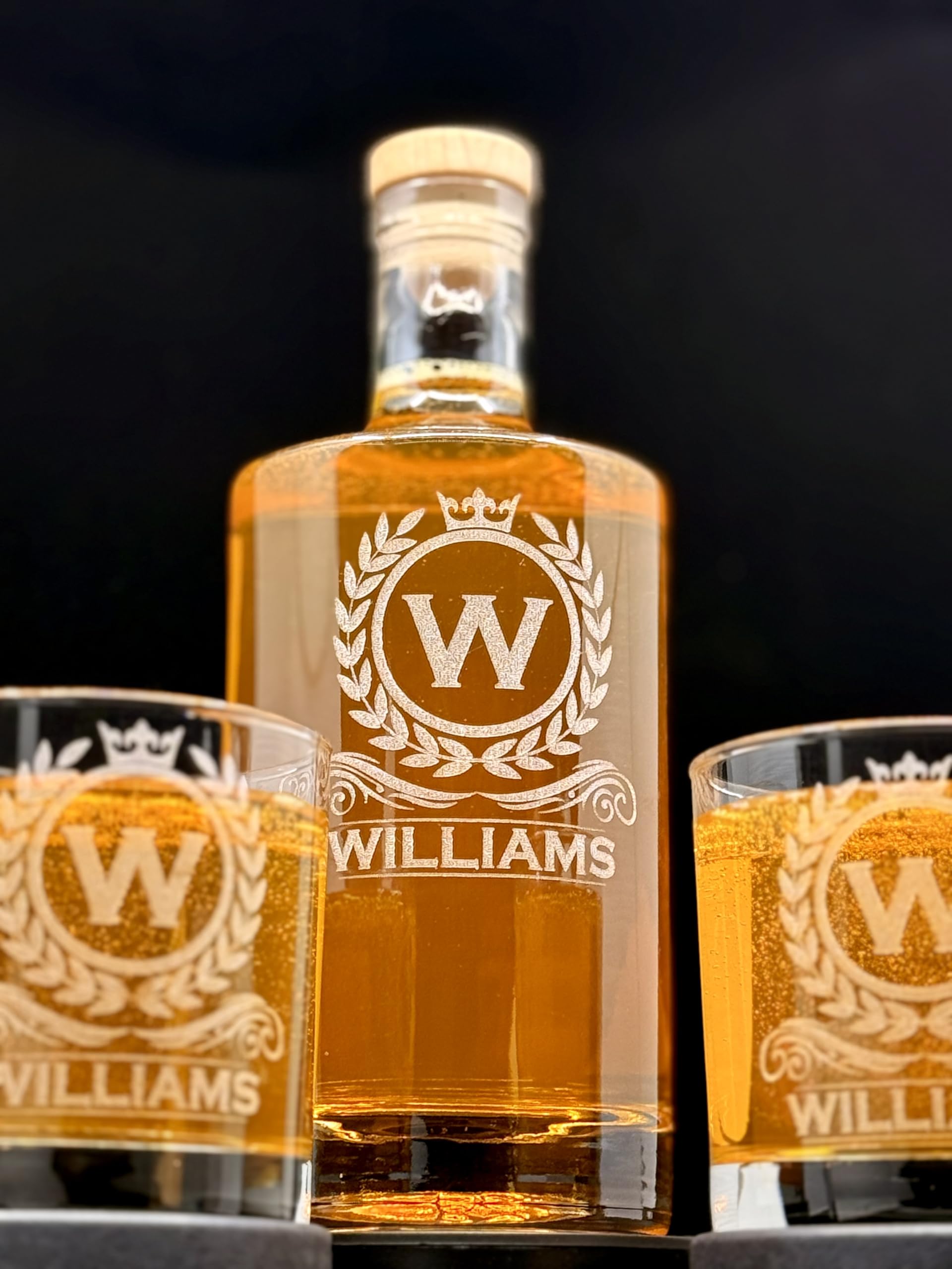 Personalized Whiskey Decanter Set, Custom Engraved Gift for Men, 25oz 750ml Liquor Decanter, Father's Day & Retirement Gifts